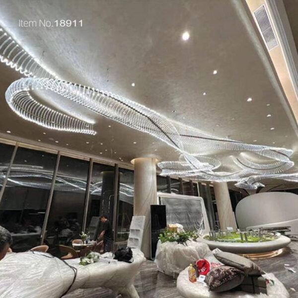 Lustre en cristal non standard