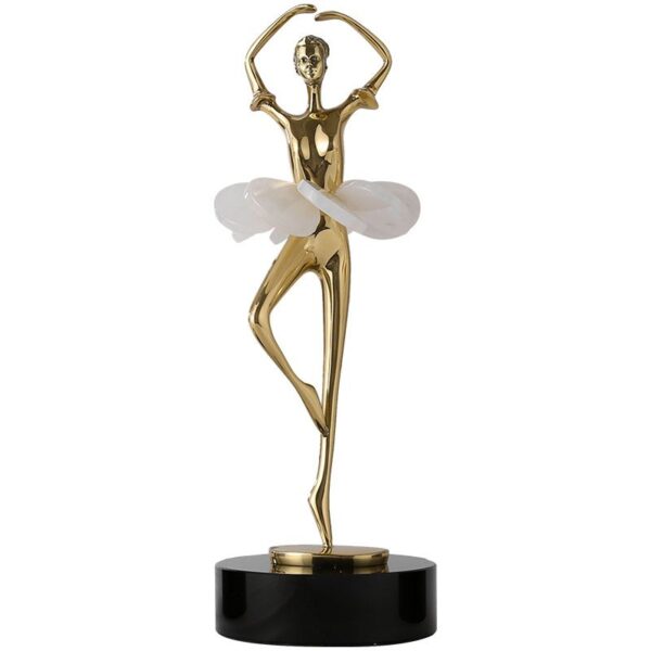 Ornamento de menina dançando com vestido branco - Imagem 2