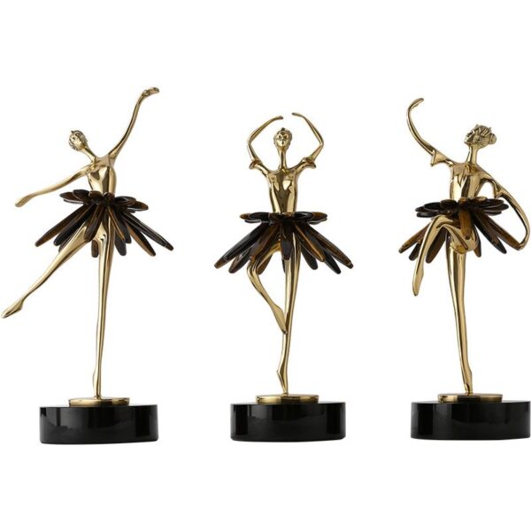 Braunes Kleid, tanzendes Mädchen-Ornament