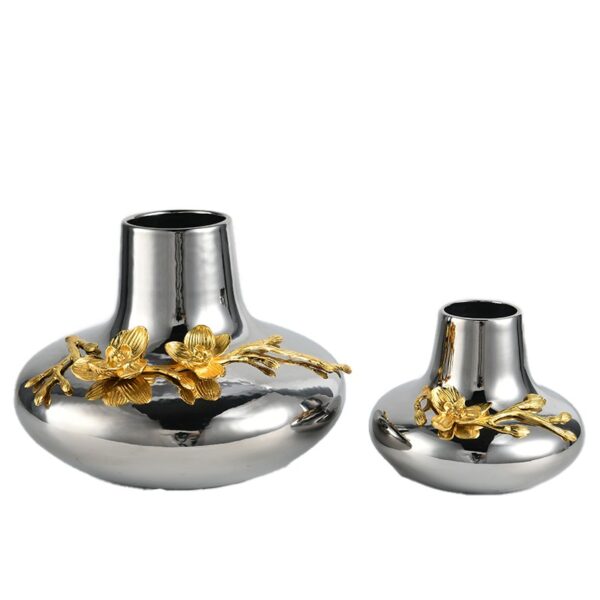 Vases en céramique plaqué argent
