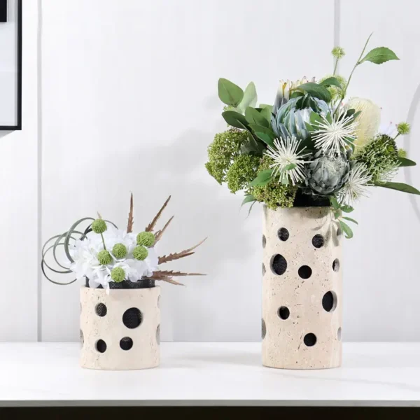 Vaso moderno di marmo rotondo - Immagine 4