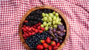 What Makes a Fruit Tray the Star of Every Event