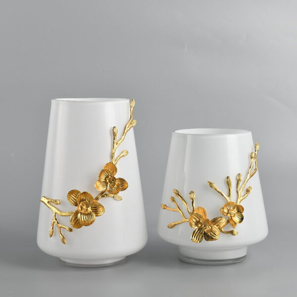 Vaso da tavolo in vetro bianco - Immagine 3