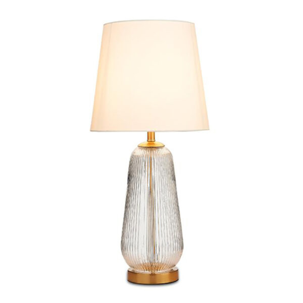 Lampu meja kaca rumah sederhana