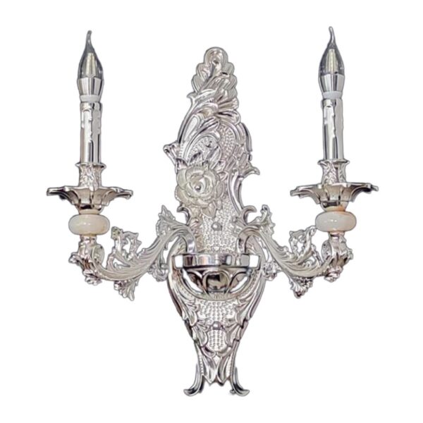 Zilveren wandlamp van zinklegering